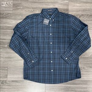 Eddie Bauer Navy Checkered Button Down Shirt